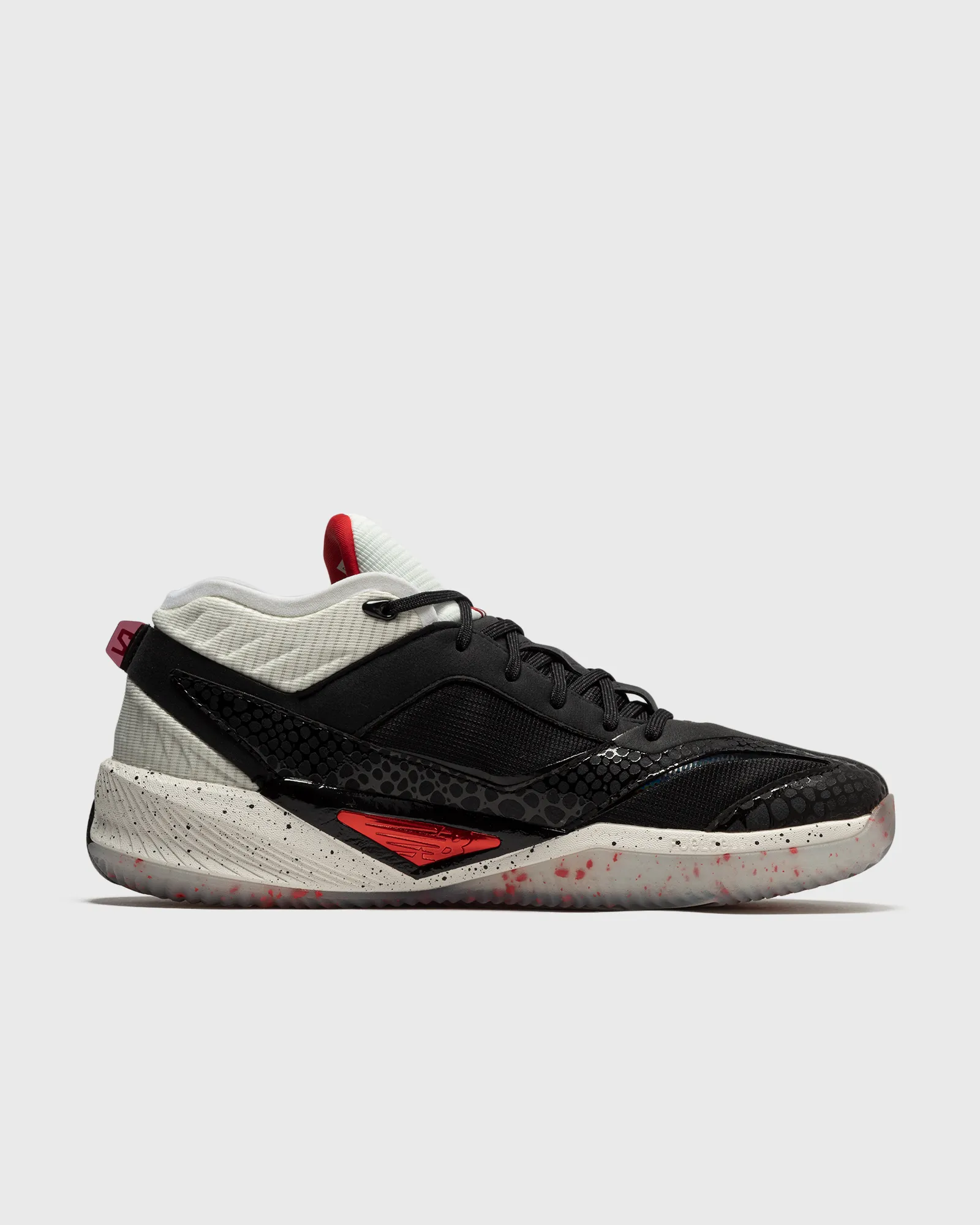 BBKLTB3 'Alpha Predator' 3 BBKLTB3 'Alpha Predator'