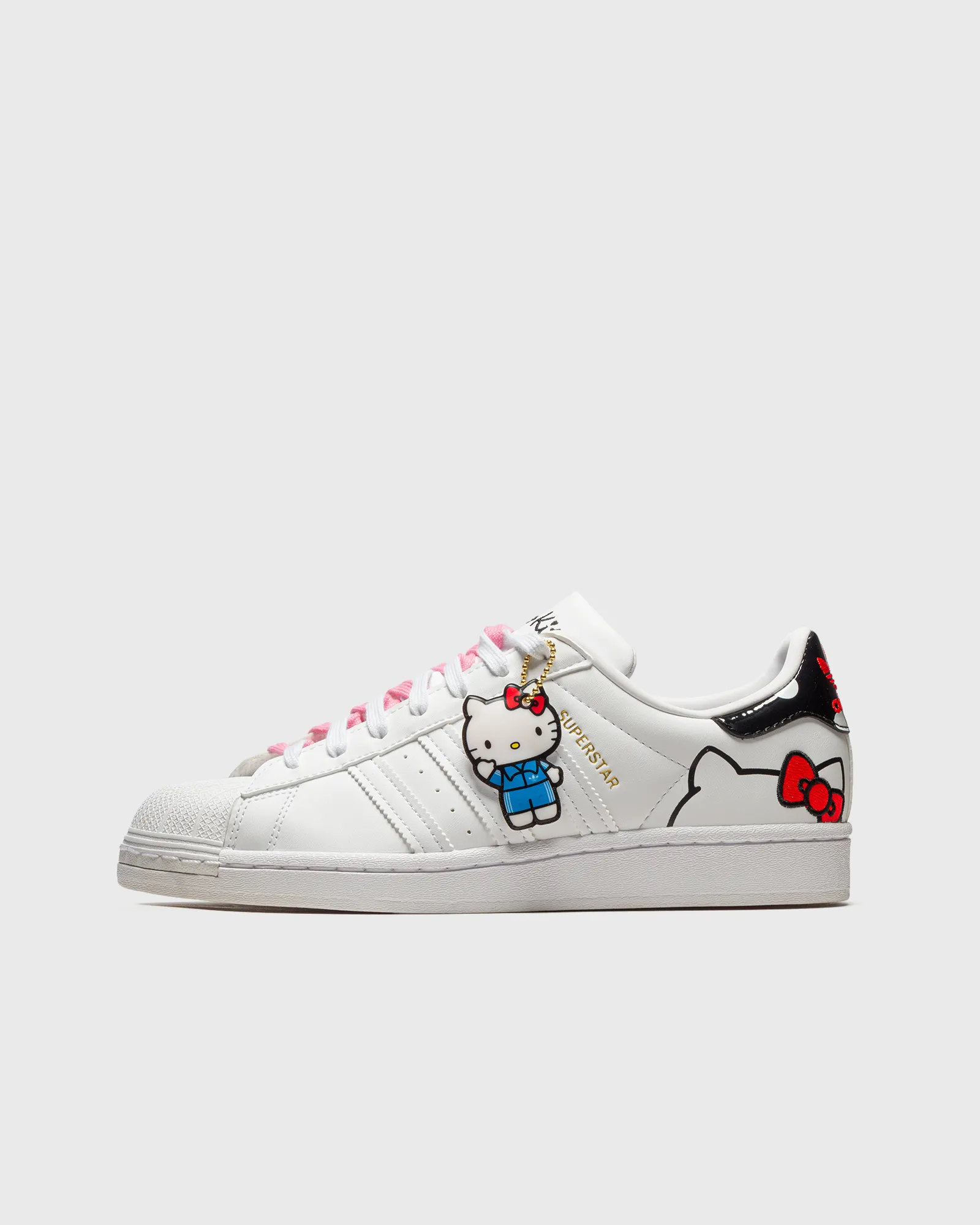 SUPERSTAR W