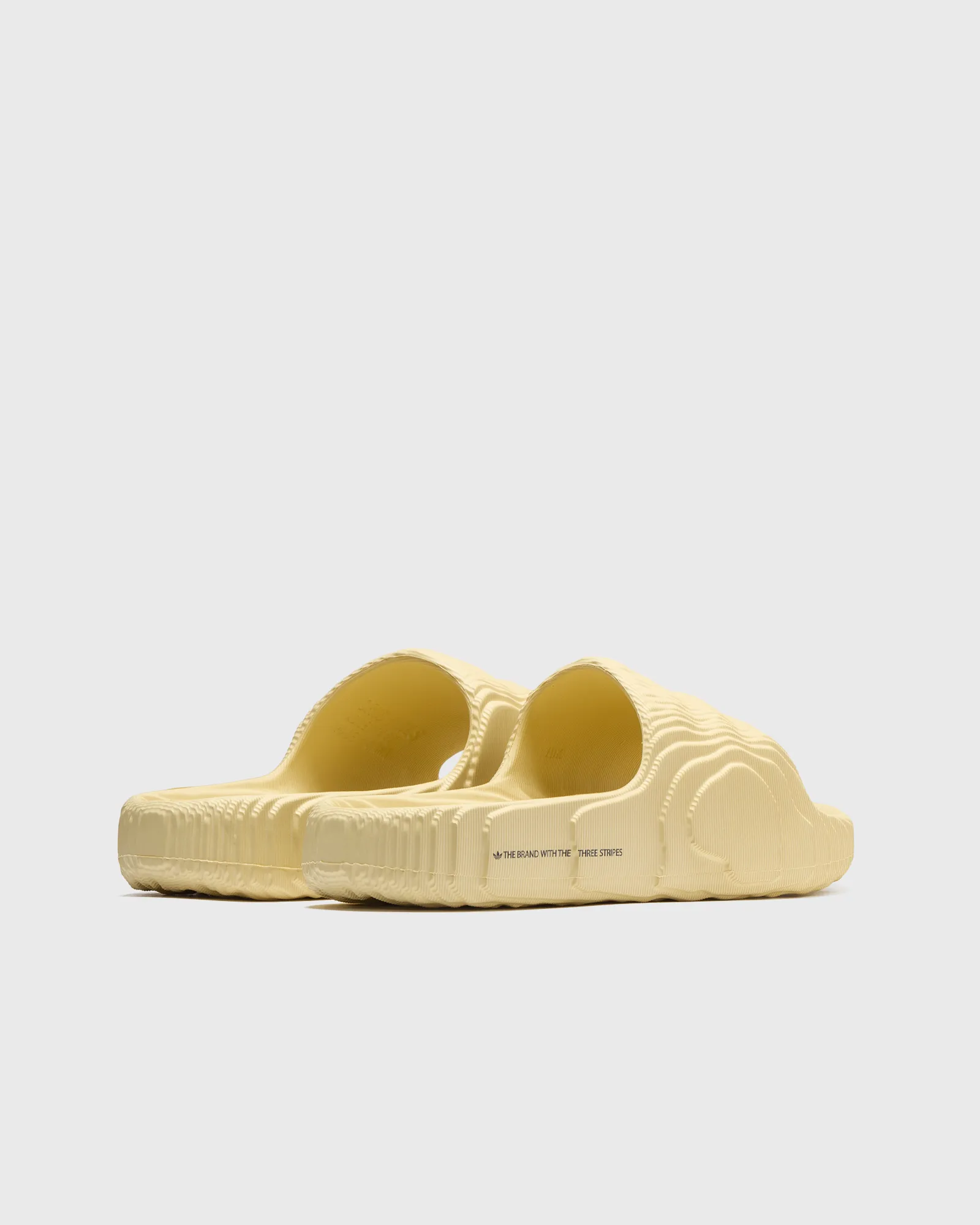 ADILETTE 22