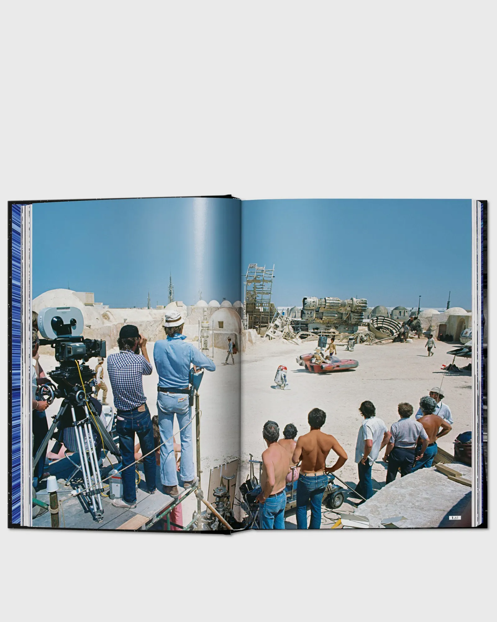 "The Star Wars Archives: Episodes IV-VI, 1977-1983 – 40th Edition" by Paul Duncan 3 "The Star Wars Archives: Episodes IV-VI, 1977-1983 – 40th Edition" by Paul Duncan