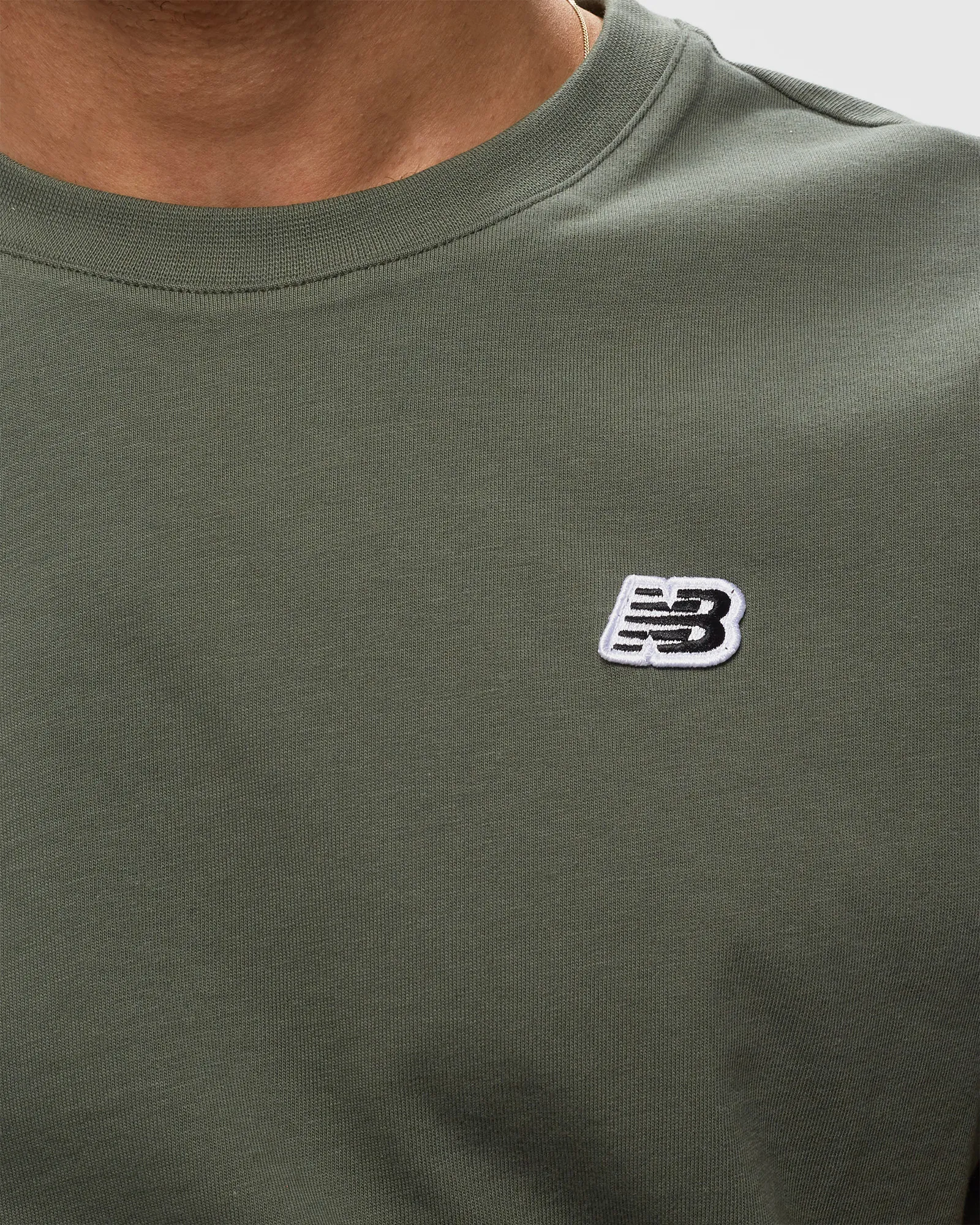 SMALL LOGO TEE